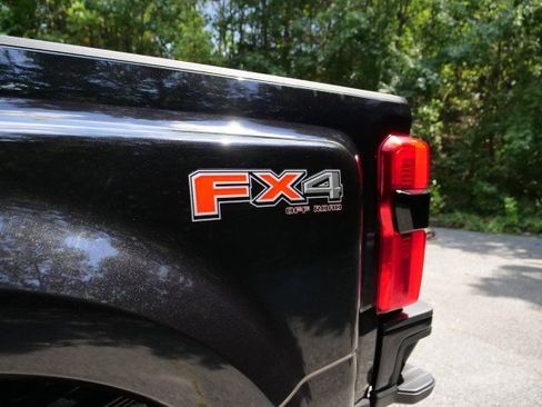 Used 2024 Ford F450 Platinum w/ FX4 Off-Road Package AWD/4WD image 38