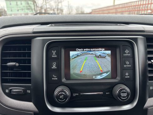 Used 2018 RAM 1500 Express w/ Express Value Package image 23