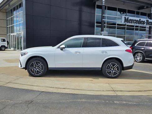 Used 2026 Mercedes-Benz GLC 300 image 5