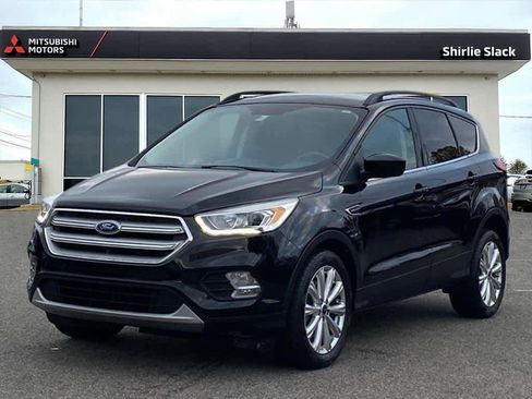 Used 2019 Ford Escape SEL image 1
