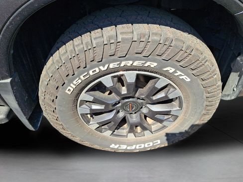 Used 2020 Nissan Titan PRO-4X w/ Pro-4x Convenience Package AWD/4WD image 7