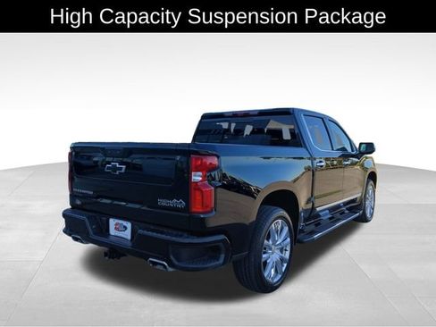 Certified 2025 Chevrolet Silverado 1500 High Country w/ High Country Premium Package image 6