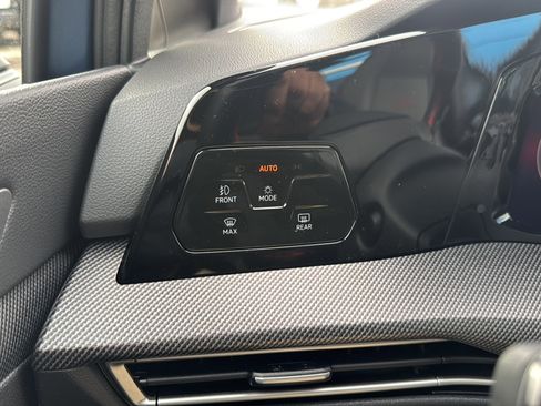 Used 2025 Volkswagen GTI Autobahn image 29