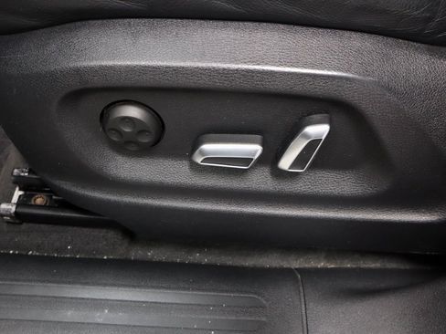 Used 2017 Audi Q5 2.0T Premium image 26