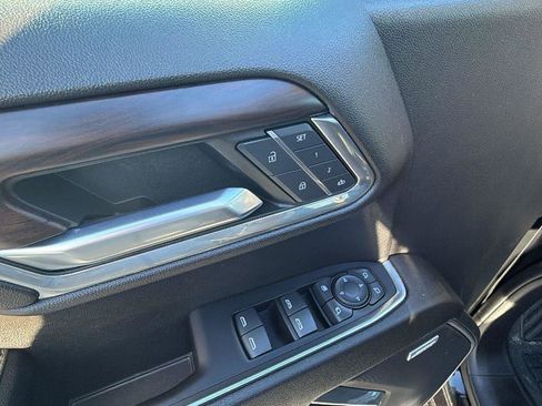 Used 2023 GMC Sierra 1500 SLT w/ SLT Premium Package image 23