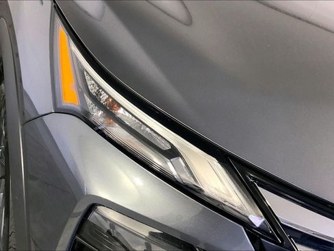 Used 2025 Nissan Rogue SV AWD/4WD image 26
