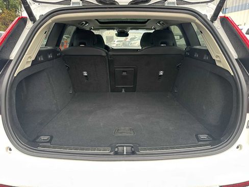 Certified 2025 Volvo V60 B5 Cross Country Plus image 14