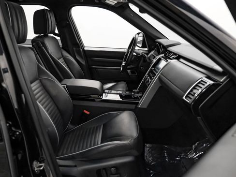 Used 2017 Land Rover Discovery HSE Luxury image 28