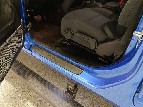 Used 2024 Jeep Wrangler Willys image 10