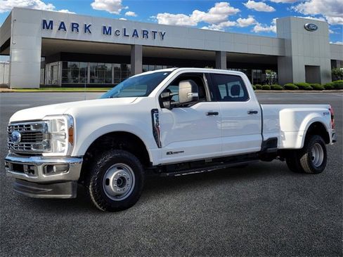 Certified 2024 Ford F350 XLT w/ 360-Degree Camera Package image 7