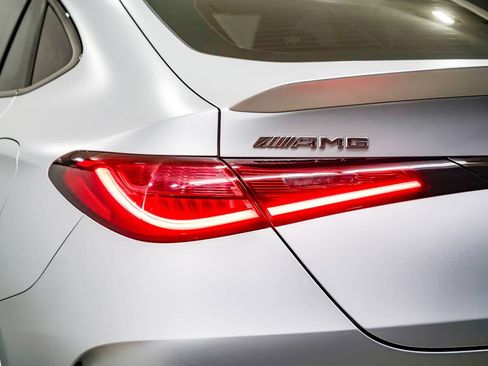 Used 2025 Mercedes-Benz GLC 63 AMG S image 9