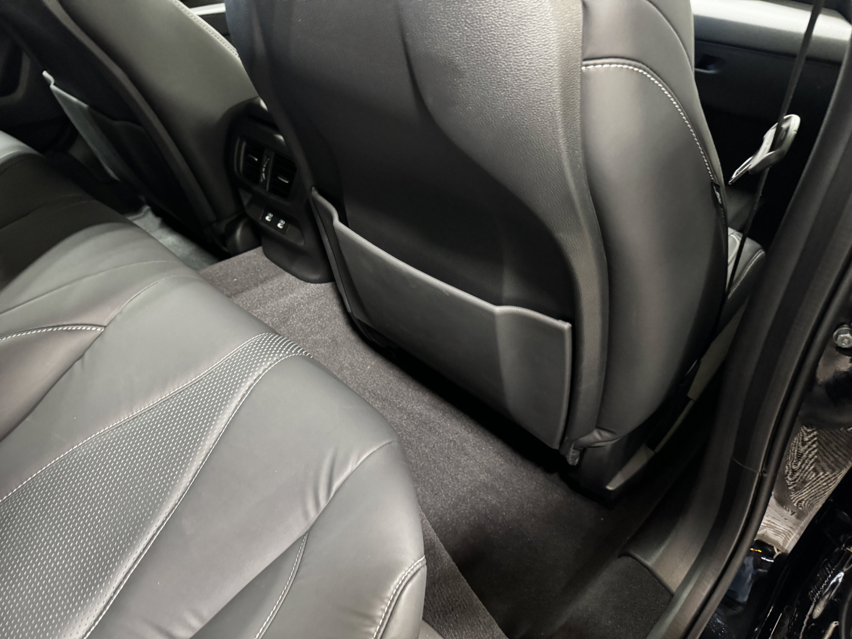 Used 2024 Acura TLX w/ Technology Package FWD image 34