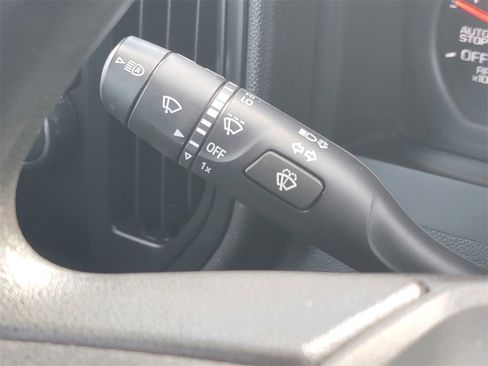 Used 2022 Chevrolet Silverado 1500 Custom image 34