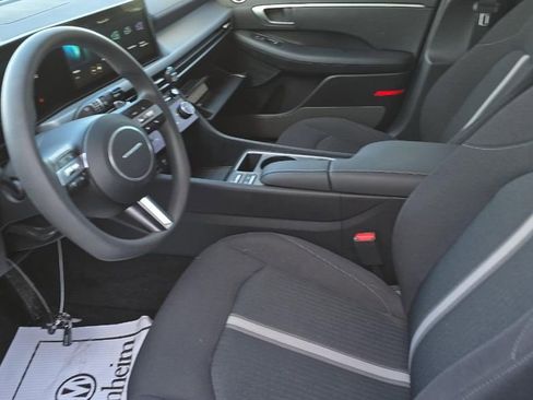 Used 2025 Hyundai Sonata SEL image 2