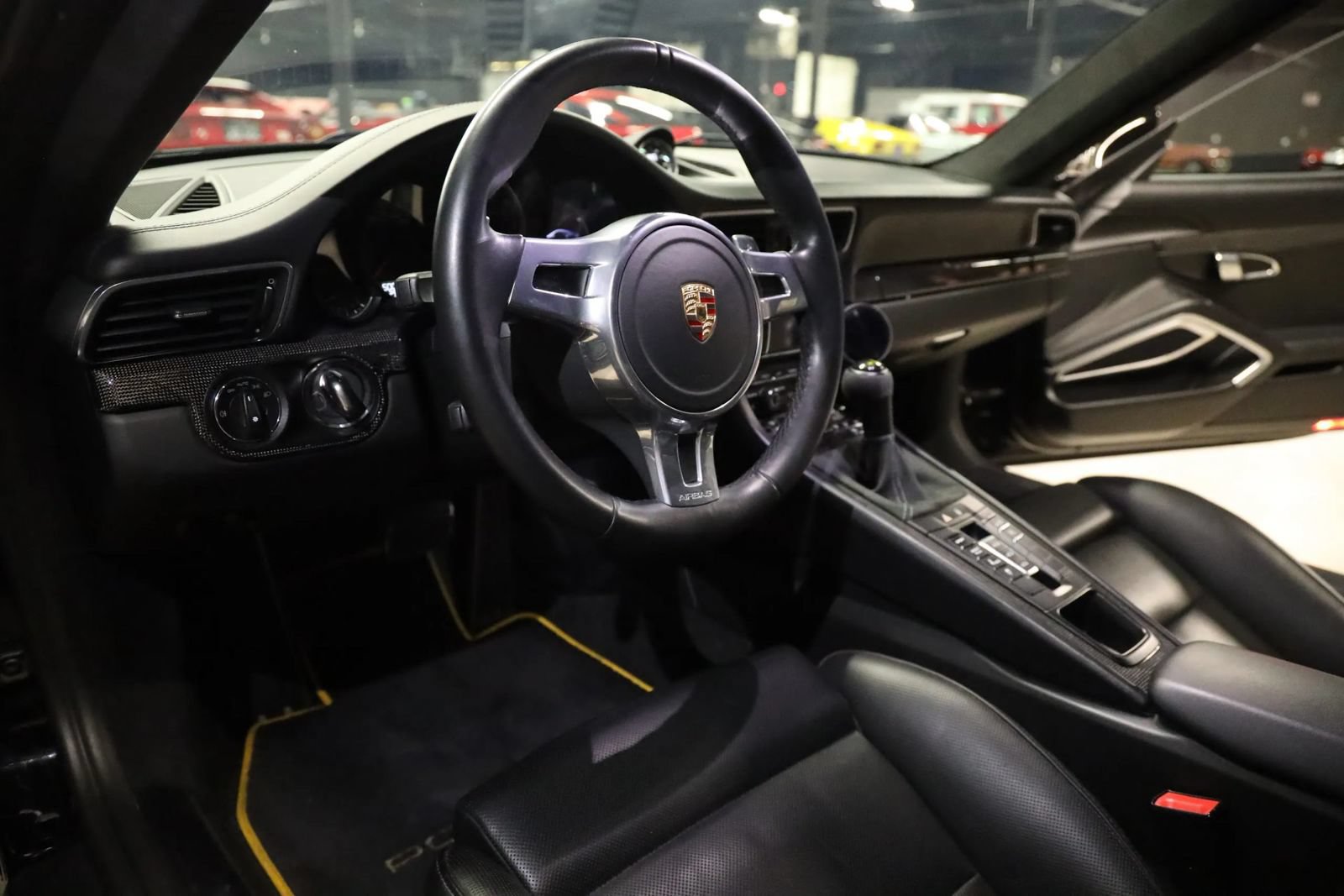 Used 2014 Porsche 911 Turbo S AWD/4WD image 23
