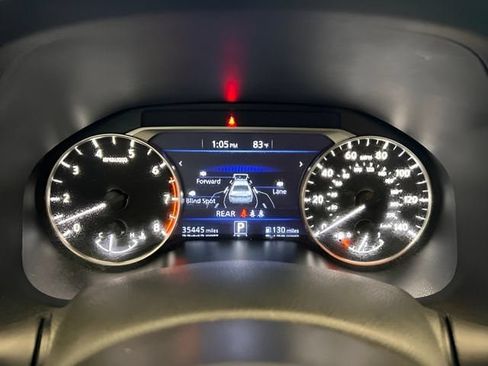 Used 2025 Nissan Altima 2.5 SV FWD image 18