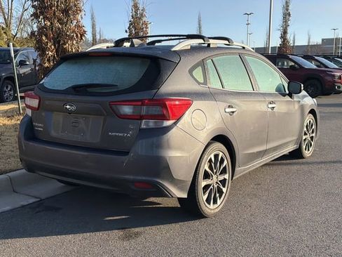 Used 2022 Subaru Impreza 2.0i Limited image 5