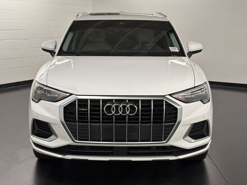 Used 2022 Audi Q3 2.0T Premium AWD/4WD image 6