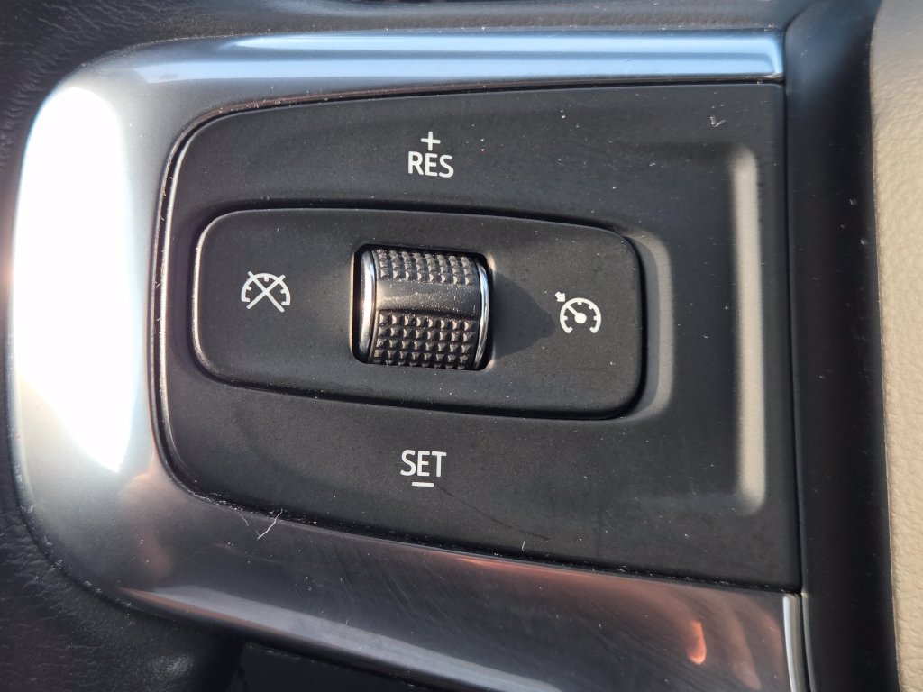 Used 2019 Chevrolet Blazer LT FWD image 7
