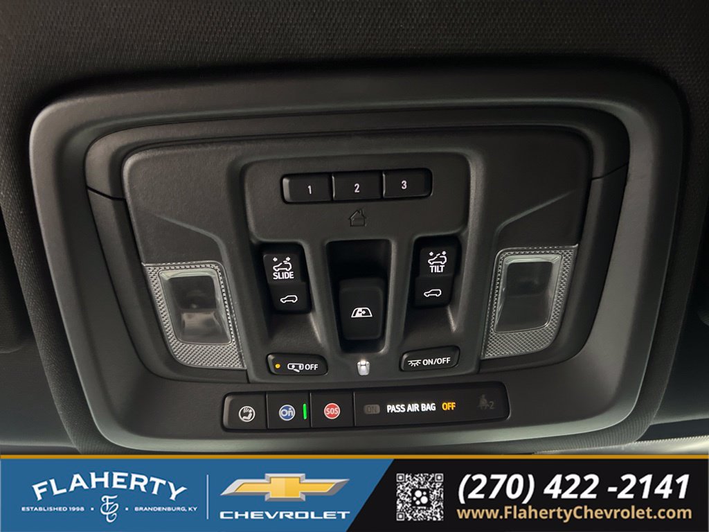 Used 2024 GMC Sierra 3500 AT4 w/ AT4 Premium Plus Package AWD/4WD image 34