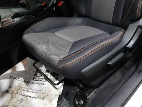 Used 2018 Subaru Crosstrek 2.0i Premium image 12