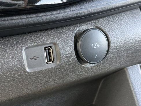 Used 2024 Ford Transit 350 XLT image 19