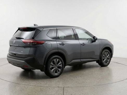 Used 2025 Nissan Rogue SV AWD/4WD image 9