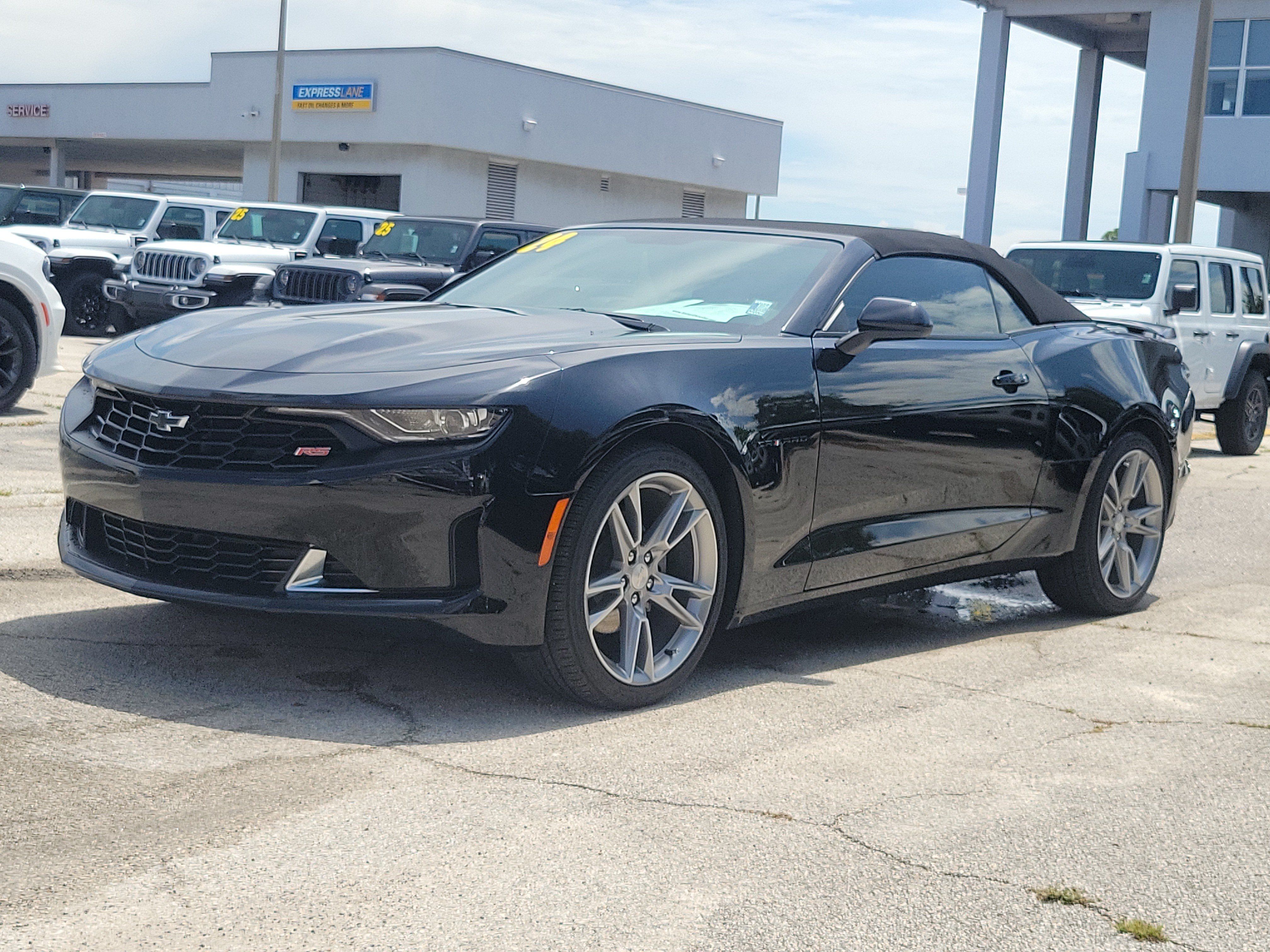 Used 2024 Chevrolet Camaro LT w/ RS Package RWD image 2