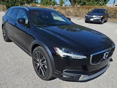 Used 2018 Volvo V90 T6 Cross Country w/ Convenience Package