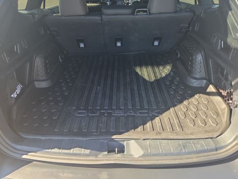 Used 2022 Subaru Outback Wilderness AWD/4WD image 33