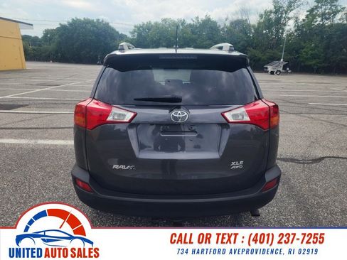 Used 2013 Toyota RAV4 XLE AWD/4WD image 4