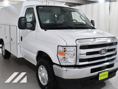 New 2026 Ford E-350 and Econoline 350 Super Duty w/ Power Equipment Group image 4