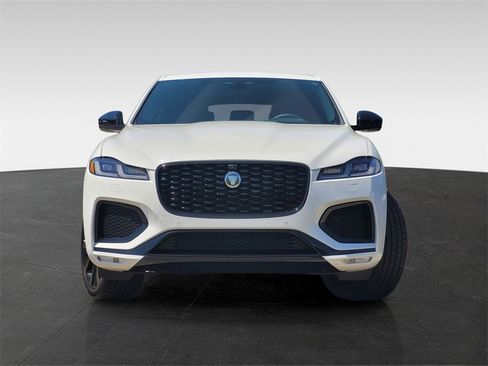 New 2026 Jaguar F-PACE R-Dynamic S image 2