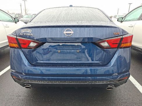 Used 2024 Nissan Altima 2.5 SR image 5