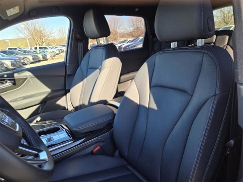 Used 2025 Audi Q7 3.0T Premium Plus w/ Premium Plus Package image 19