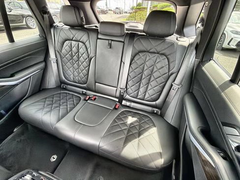 Used 2024 BMW X5 xDrive40i w/ M Sport Package AWD/4WD image 21