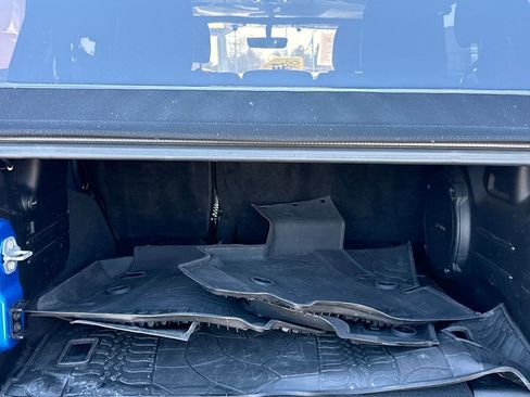 Used 2023 Jeep Wrangler Sport S image 7