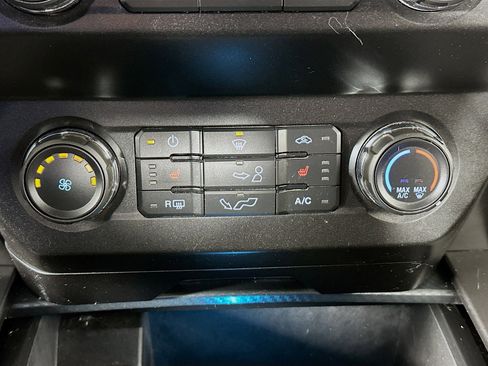 Used 2019 Ford F150 XLT w/ Equipment Group 302A Luxury image 23