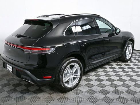 Used 2026 Porsche Macan AWD/4WD image 28