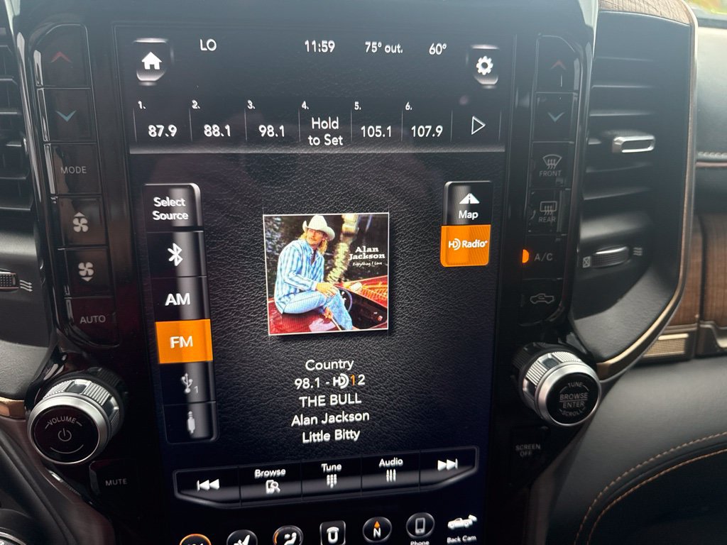 Used 2019 RAM 1500 Limited AWD/4WD image 8