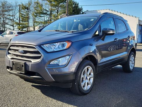 Used 2022 Ford EcoSport SE w/ SE Convenience Package image 3