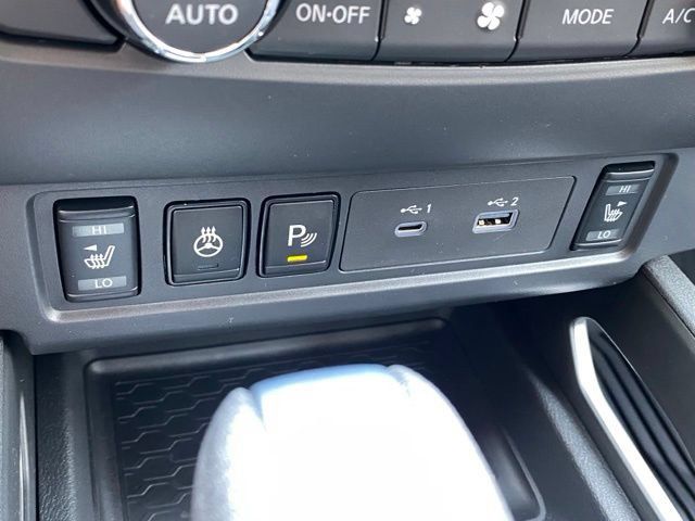 New 2026 Nissan Frontier SV w/ All-Weather Content Package AWD/4WD image 19