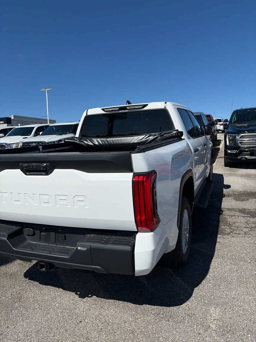 Used 2024 Toyota Tundra SR5 AWD/4WD image 17