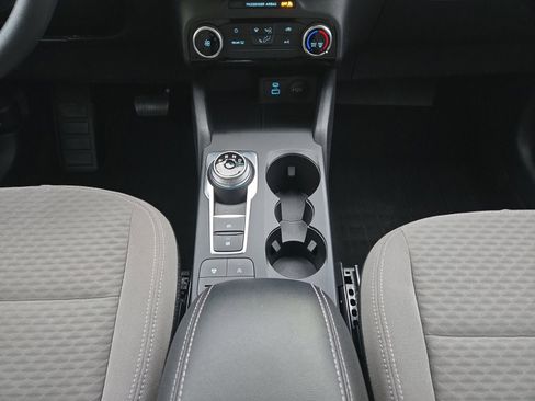 Certified 2022 Ford Escape SE image 21