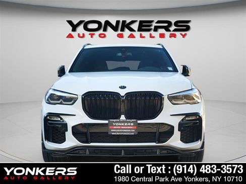 Used 2021 BMW X5 xDrive40i w/ M Sport Package image 11