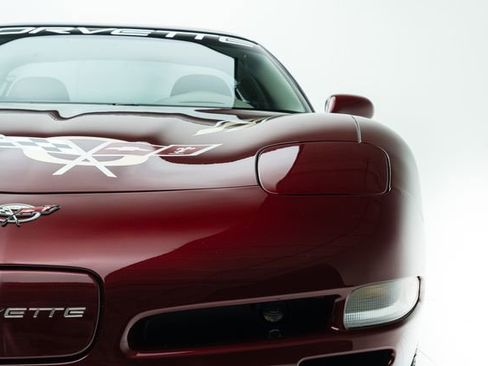 Used 2003 Chevrolet Corvette Coupe w/ Preferred Equipment Group RWD image 7