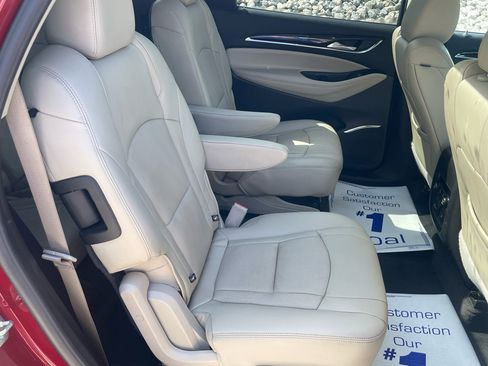 Used 2019 Buick Enclave Premium w/ Experience Buick Package image 15