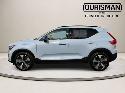 Used 2026 Volvo XC40 B5 Plus w/ Protection Package Premier AWD/4WD image 6