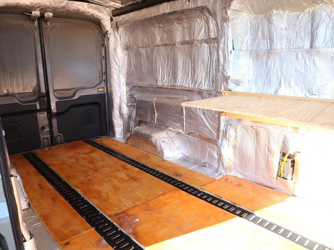 Used 2022 Ford Transit 250 Base image 41