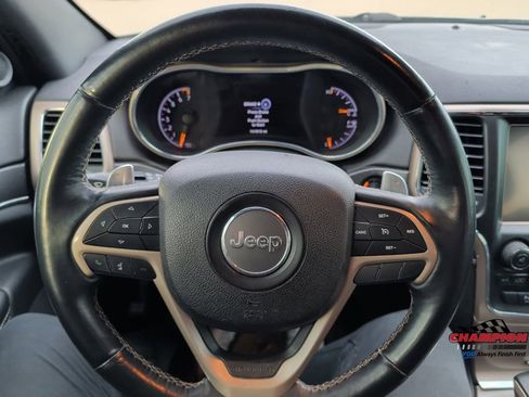 Used 2017 Jeep Grand Cherokee Limited AWD/4WD image 19